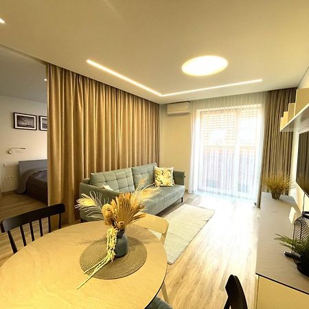 Benetis Apartments Klaipeda Luaran gambar