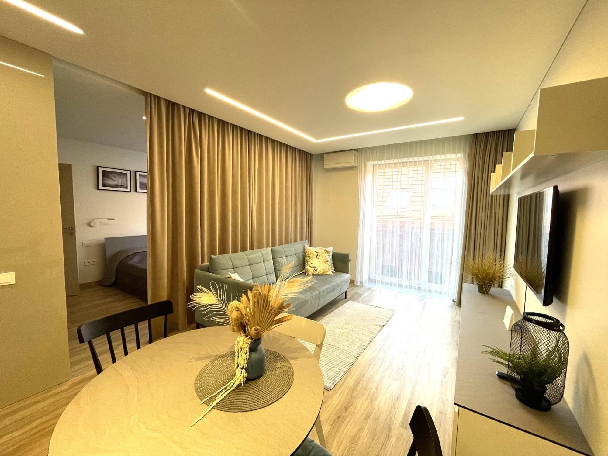 Benetis Apartments Klaipeda Luaran gambar